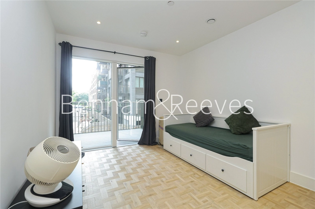 1 bedroom apartments/flats for sale in One Clapham, 2 Monarch Square - SW11 view 10