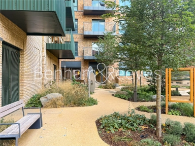 One Clapham, 2 Monarch Square - SW11 view 17