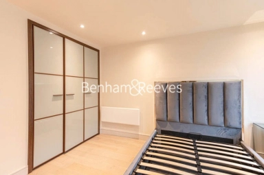 Park Street, London - SW6 view 3