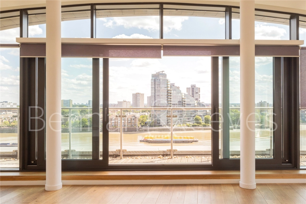 2 bedrooms apartments/flats for sale in Lots Road, London - SW10 view 3