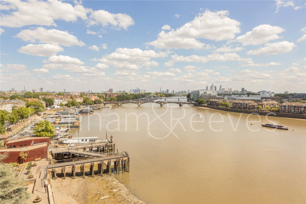 2 bedrooms apartments/flats for sale in Lots Road, London - SW10 view 7