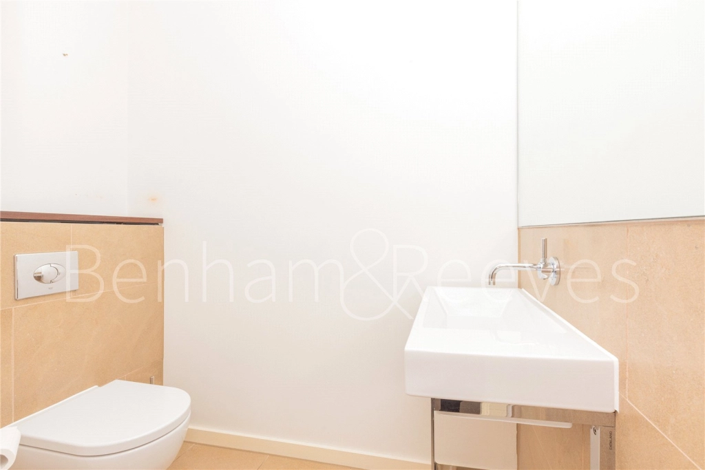 2 bedrooms apartments/flats for sale in Lots Road, London - SW10 view 18