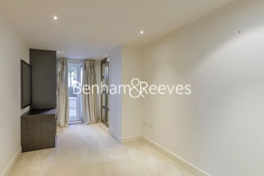 Lensbury Avenue, London - SW6 view 8
