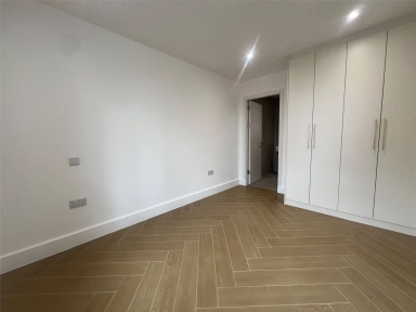 Durnsford Road, London - SW19 view 3