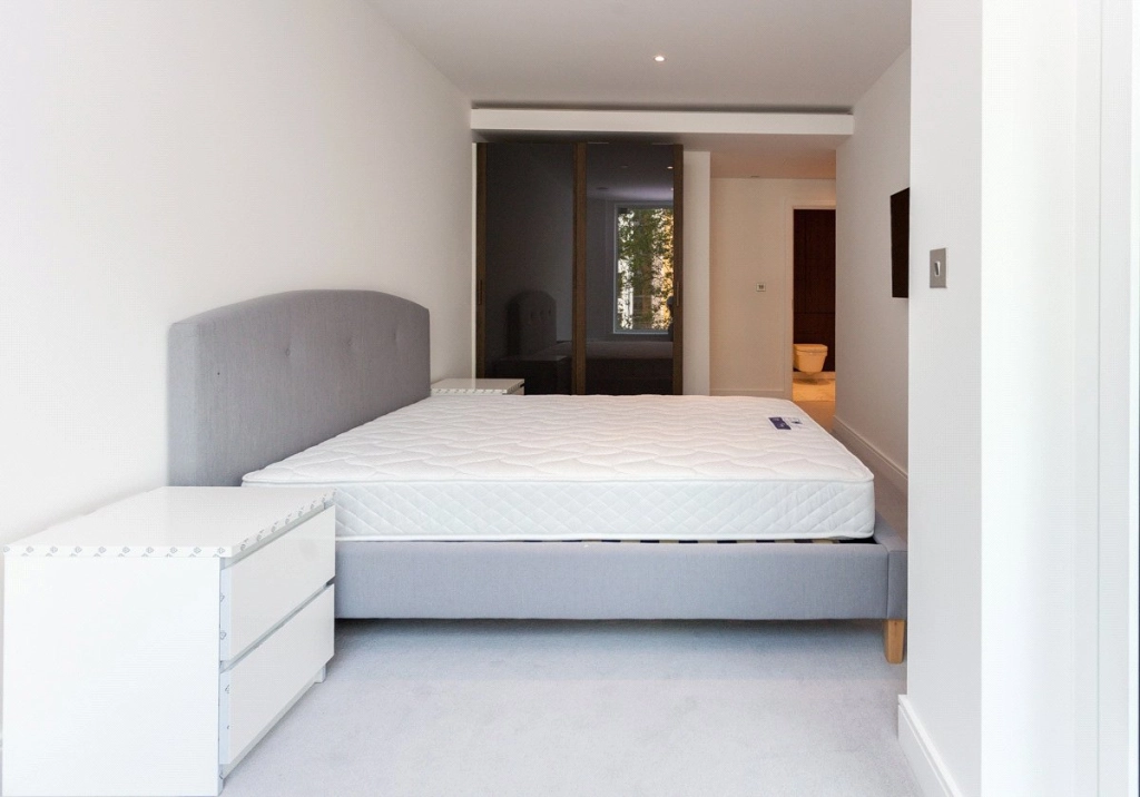 2 bedrooms apartments/flats for sale in Beadon Road, Hammersmith - W6 view 13