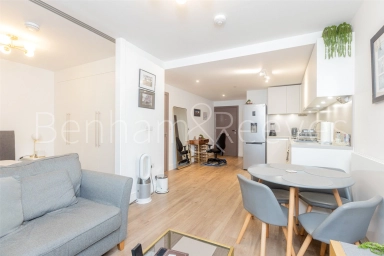 Tierney Lane, London - W6 view 1