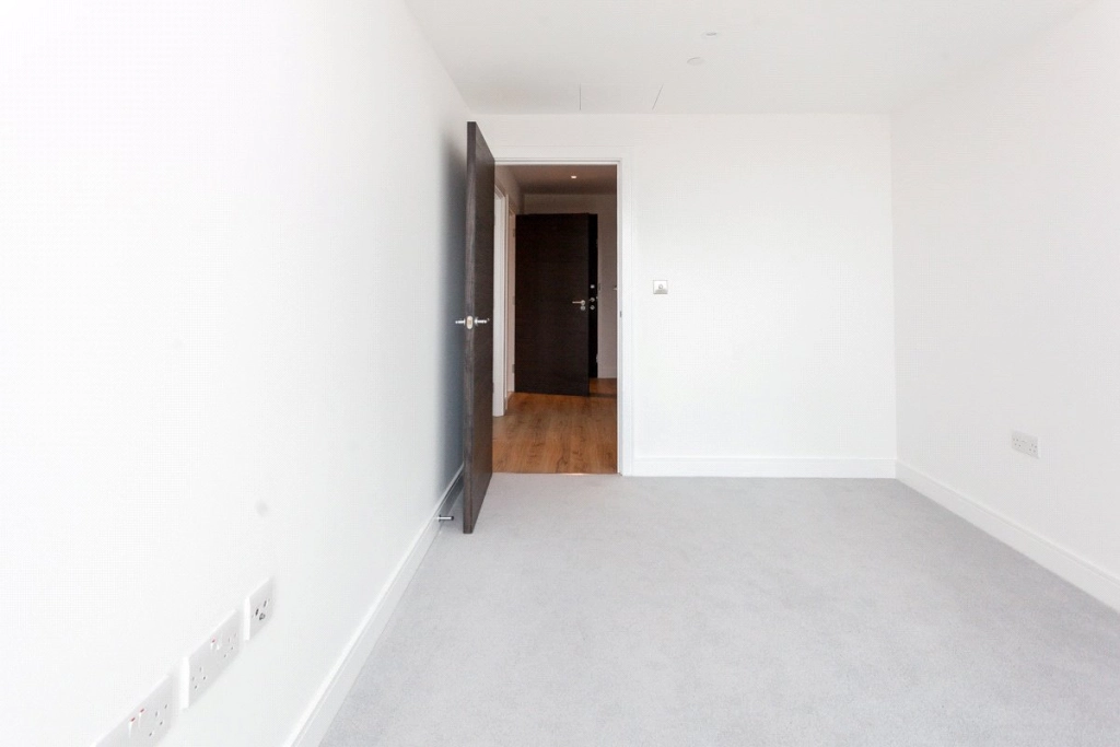 2 bedrooms apartments/flats for sale in Beadon Road, London - W6 view 7