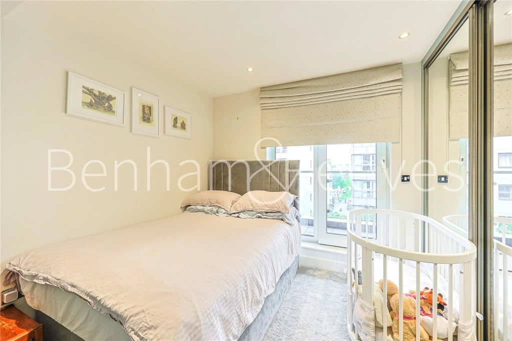 2 bedrooms apartments/flats for sale in Lensbury Avenue, London - SW6 view 11
