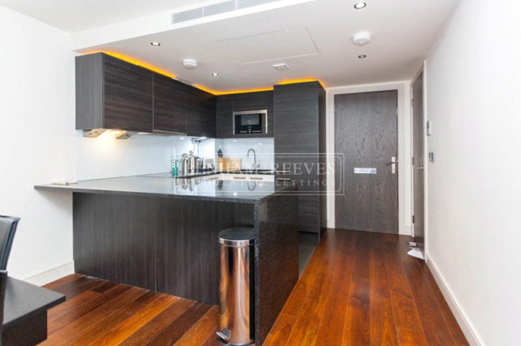 Studio apartments/flats for sale in Townmead Road, London - SW6 view 5