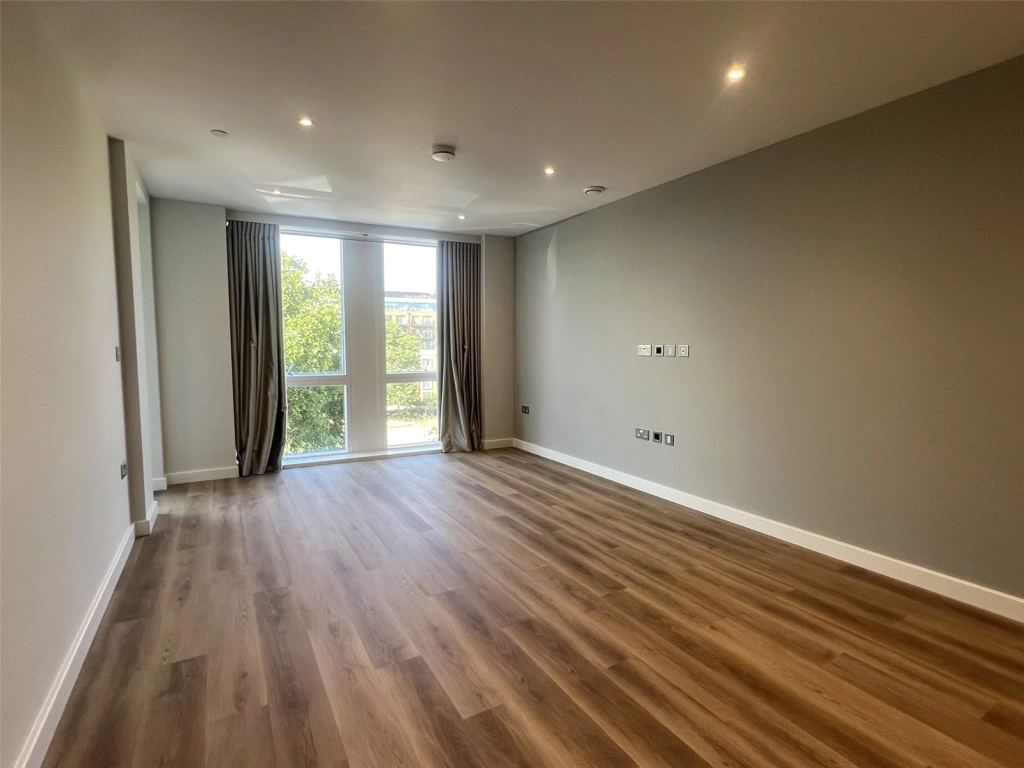 1 bedroom apartments/flats for sale in Winslow Road, London - W6 view 5