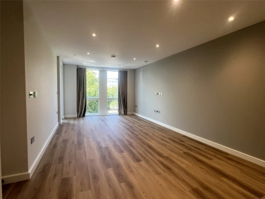 Winslow Road, London - W6 view 1