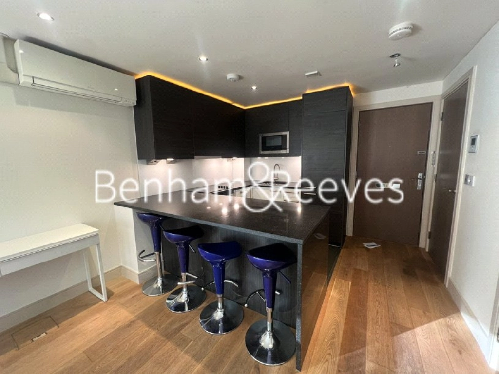 1 bedroom apartments/flats for sale in Townmead Road, London - SW6 view 3