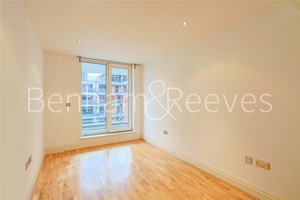 3 bedrooms apartments/flats for sale in The Boulevard, Imperial Wharf, London - SW6 view 11