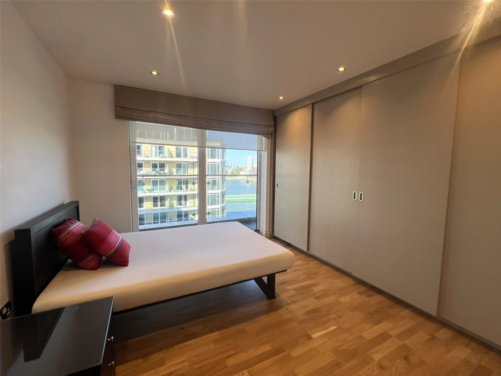 3 bedrooms apartments/flats for sale in The Boulevard, Imperial Wharf - SW6 view 16