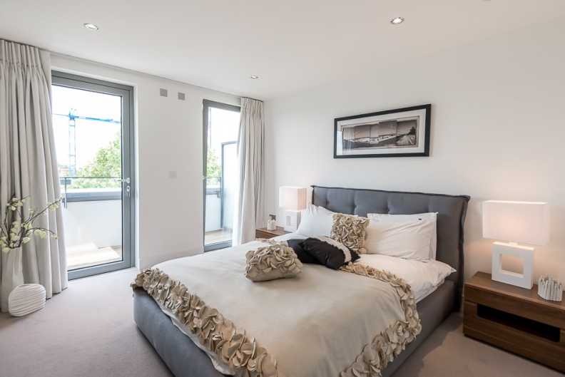 1 bedroom apartments/flats to sale in Bonchurch Road, North Kensington-image 5