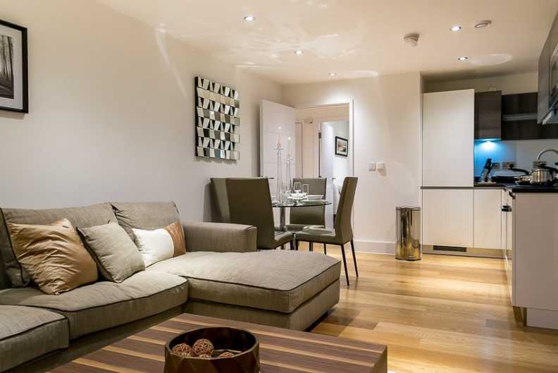 1 bedroom apartments/flats to sale in Bonchurch Road, North Kensington-image 13