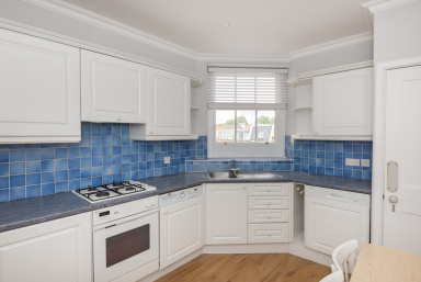 Walton Street, Chelsea - SW3 view 3