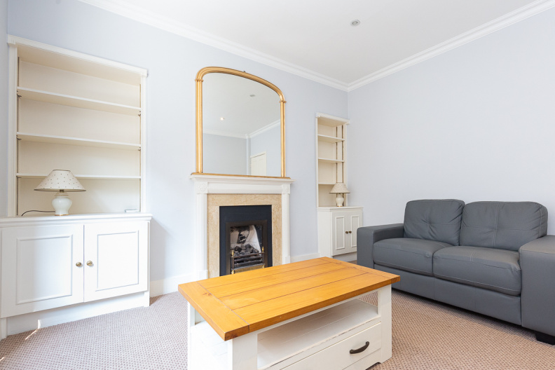 1 bedroom apartments/flats to sale in Walton Street, Chelsea-image 5