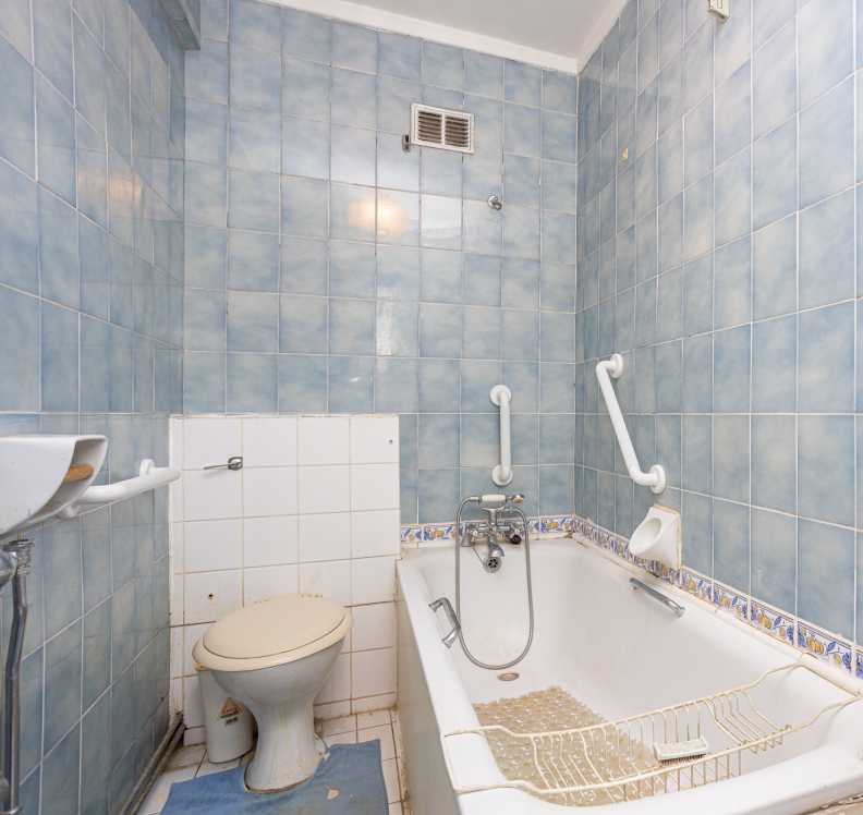 Studio apartment for Sale in Edgware Road, Paddington, W2, London