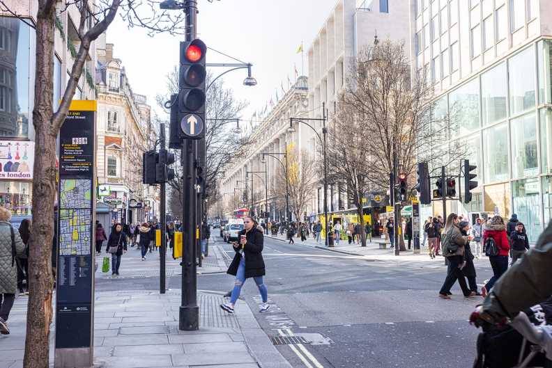 Studio apartments/flats to sale in Edgware Road, Paddington-image 16