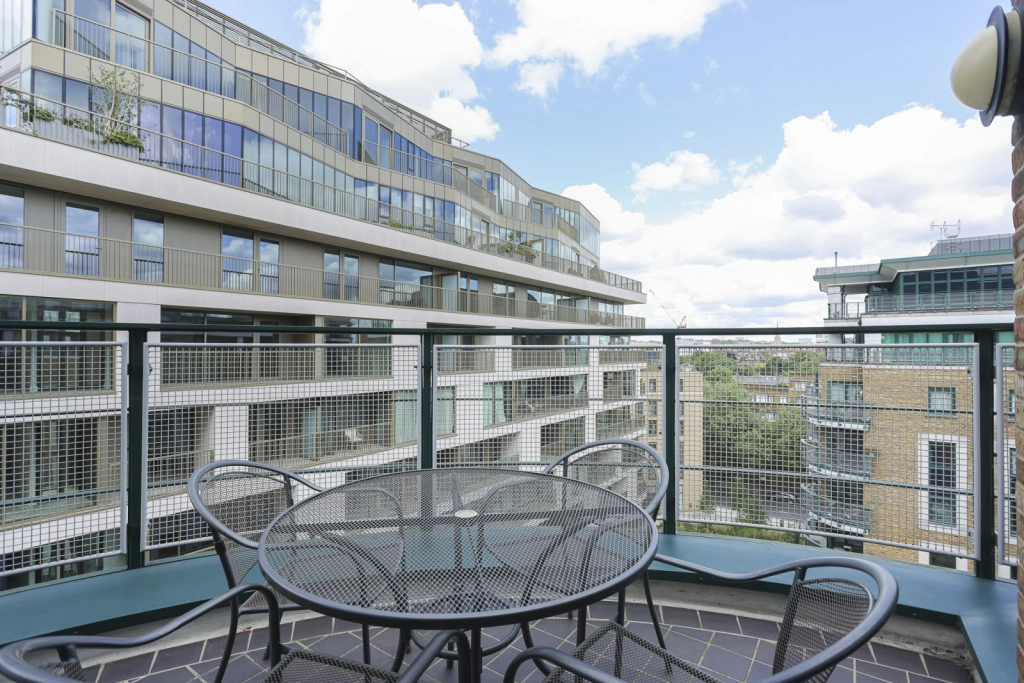 2 bedrooms apartments/flats for sale in Beckford Close, Warwick Road - W14 view 18