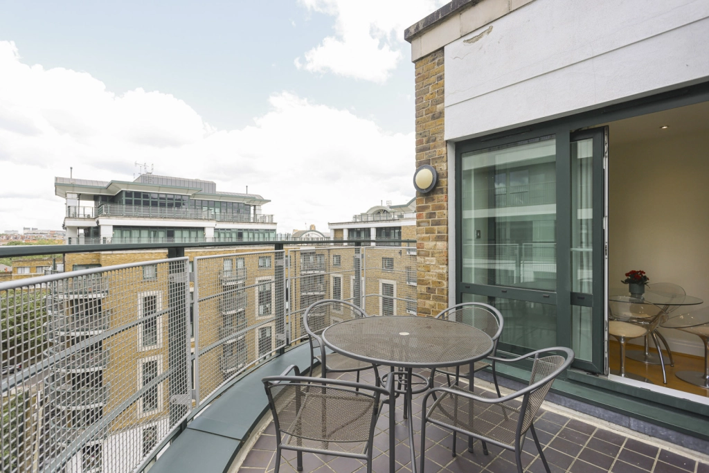 2 bedrooms apartments/flats for sale in Beckford Close, Warwick Road - W14 view 7