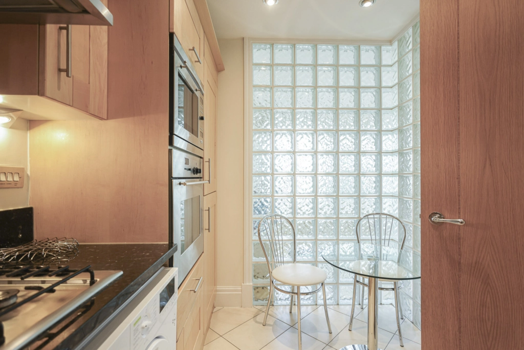 2 bedrooms apartments/flats for sale in Beckford Close, Warwick Road - W14 view 13