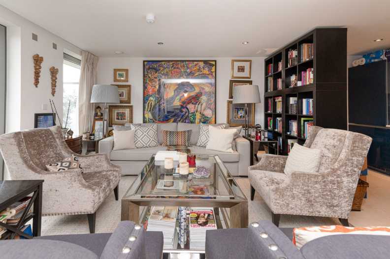 1 bedroom apartments/flats to sale in Bonchurch Road, North Kensington-image 7