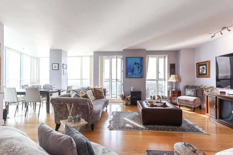 3 bedrooms apartments/flats to sale in Berkeley Tower, 48 Westferry Circus, Canary Wharf-image 12