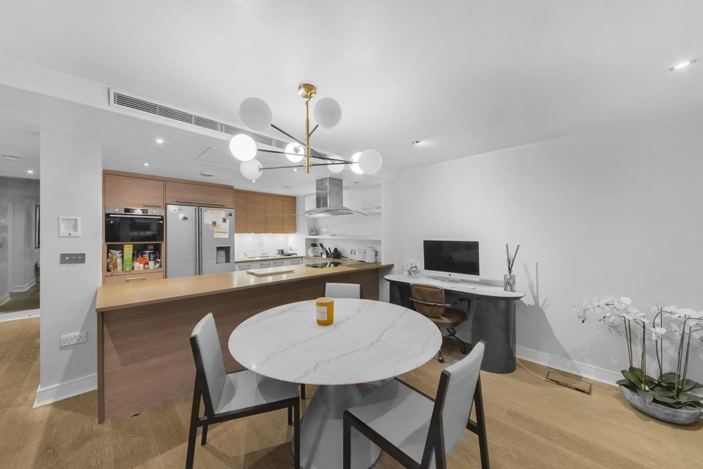 2 bedrooms apartments/flats for sale in Lensbury Avenue, Imperial Wharf - SW6 view 3