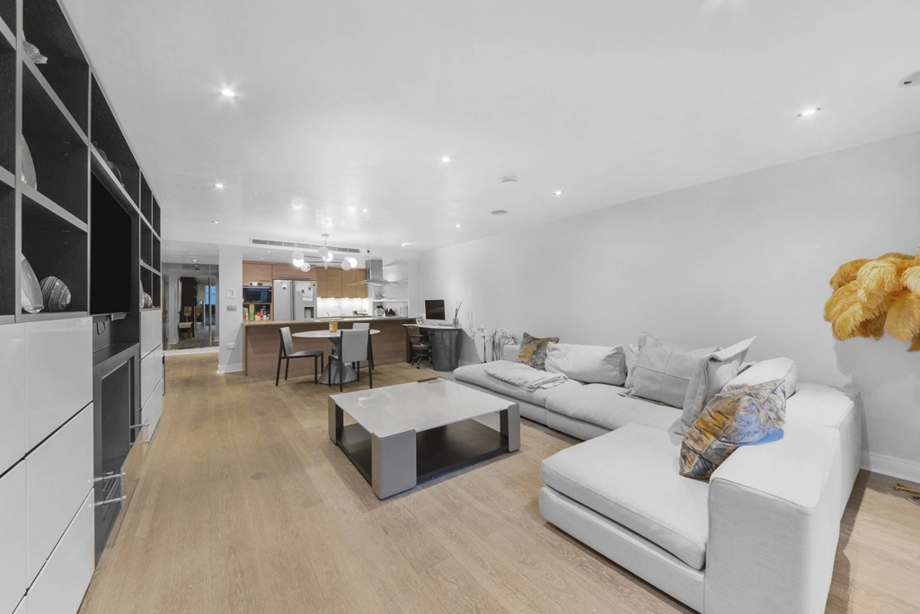 2 bedrooms apartments/flats for sale in Lensbury Avenue, Imperial Wharf - SW6 view 9