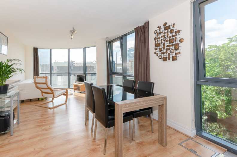 1 bedroom apartments/flats to sale in Sheldon Square, Paddington-image 2