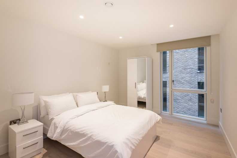 2 bedrooms apartments/flats to sale in West Row, North Kensington-image 8