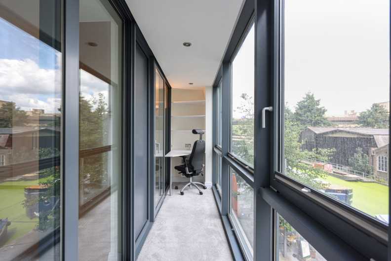 Studio apartments/flats to sale in Sheldon Square, Paddington-image 5