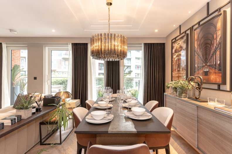3 bedrooms apartments/flats to sale in Chelsea Creek, Fulham-image 20