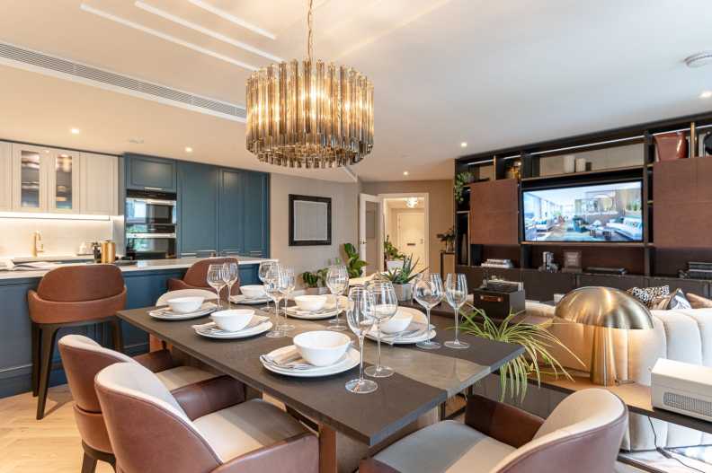 3 bedrooms apartments/flats to sale in Chelsea Creek, Fulham-image 9