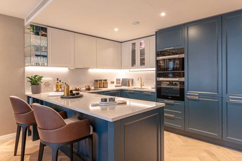 3 bedrooms apartments/flats to sale in Chelsea Creek, Fulham-image 3