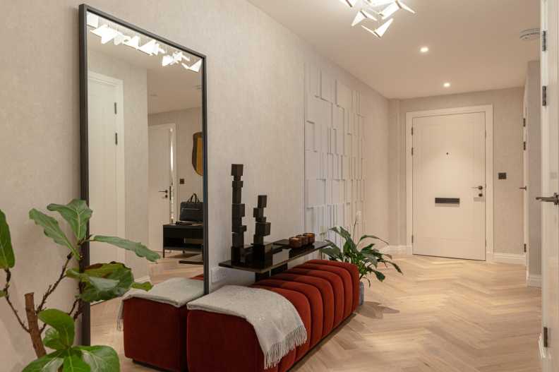 3 bedrooms apartments/flats to sale in Chelsea Creek, Fulham-image 26