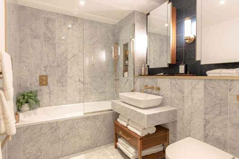 3 bedrooms apartments/flats to sale in Chelsea Creek, Fulham-image 22