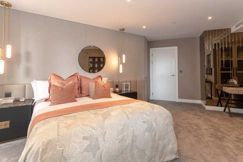 3 bedrooms apartments/flats to sale in Chelsea Creek, Fulham-image 15