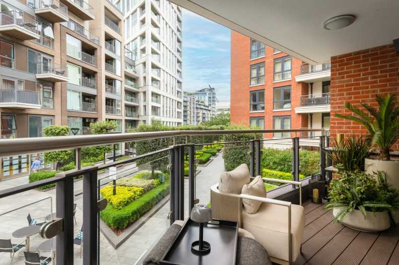 3 bedrooms apartments/flats to sale in Chelsea Creek, Fulham-image 2