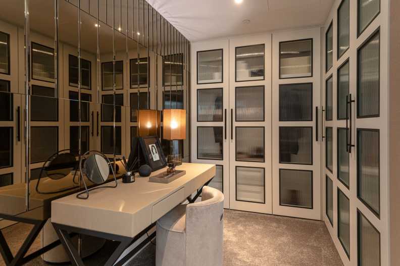3 bedrooms apartments/flats to sale in Chelsea Creek, Fulham-image 12