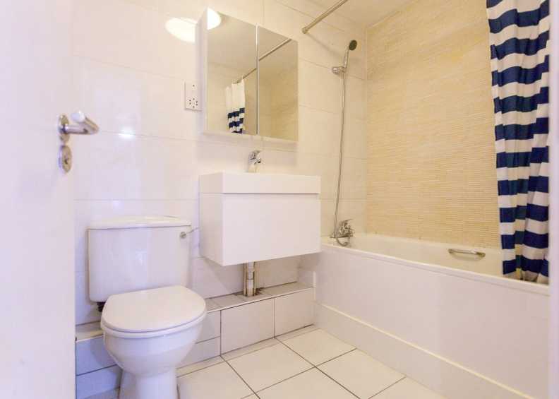 2 bedrooms apartments/flats to sale in Garford Street, Westferry-image 6