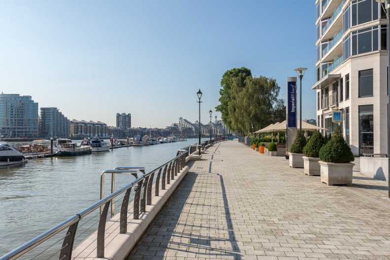 3 bedrooms apartments/flats to sale in Lensbury Avenue, Imperial Wharf-image 17