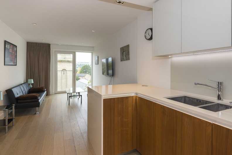 1 bedroom apartments/flats to sale in Kew Bridge Road, Brentford-image 14