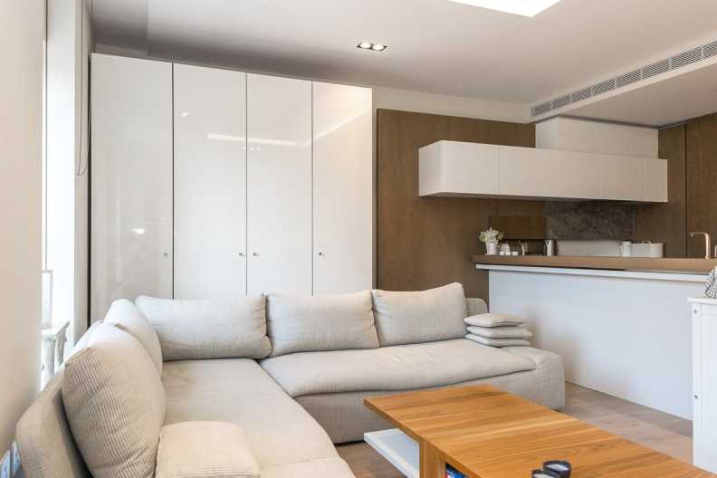 1 bedroom apartments/flats to sale in Pearson Square, Fitzrovia-image 10