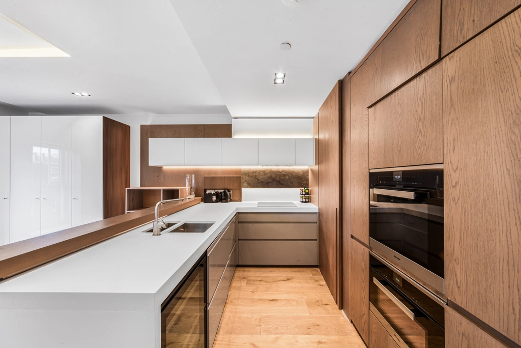 1 bedroom apartments/flats for sale in Pearson Square, Fitzrovia - W1T view 4