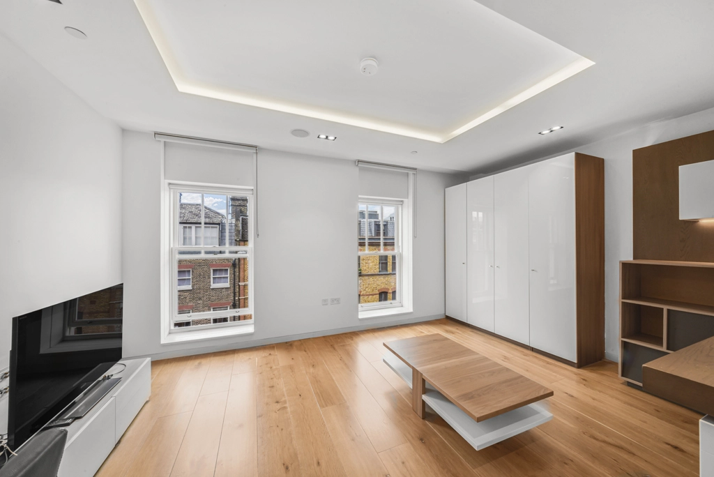 1 bedroom apartments/flats for sale in Pearson Square, Fitzrovia - W1T view 2