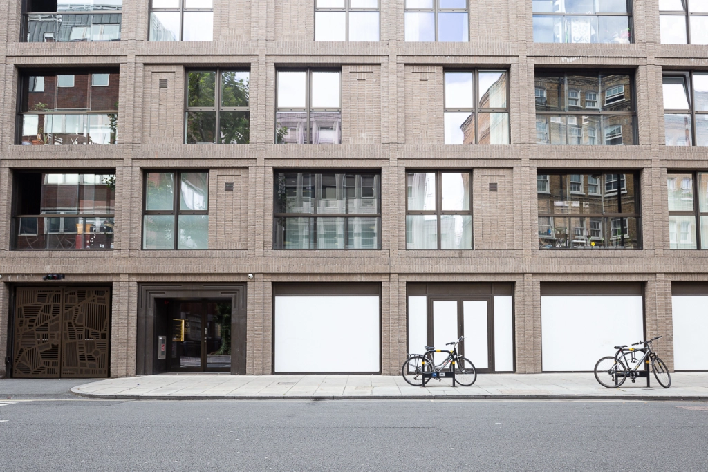 2 bedrooms apartments/flats for sale in Great Peter Street, Westminster - SW1P view 8