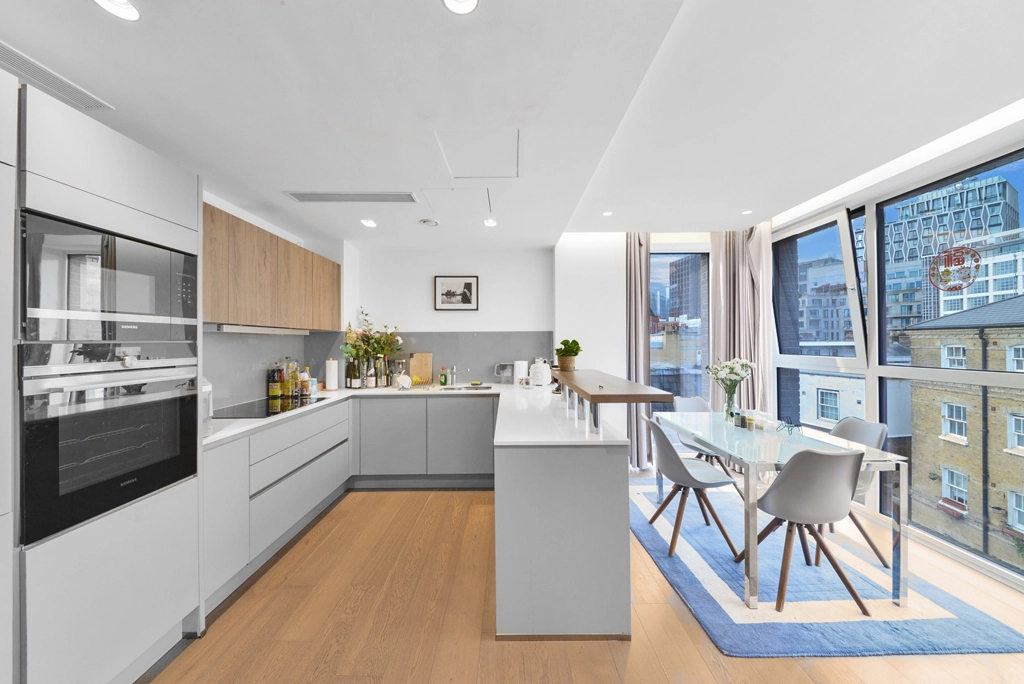 2 bedrooms apartments/flats for sale in Great Peter Street, Westminster - SW1P view 4